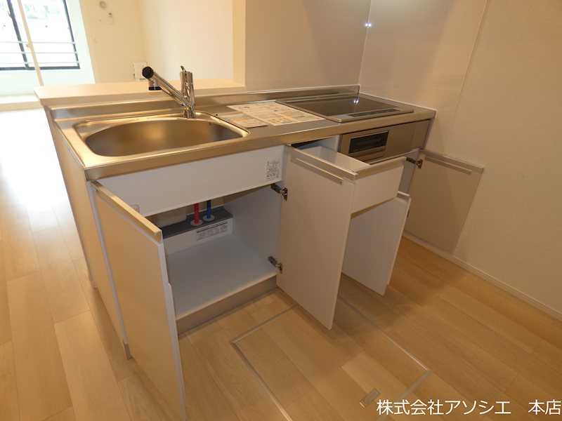 クイーンハウスⅡ　B棟 収納