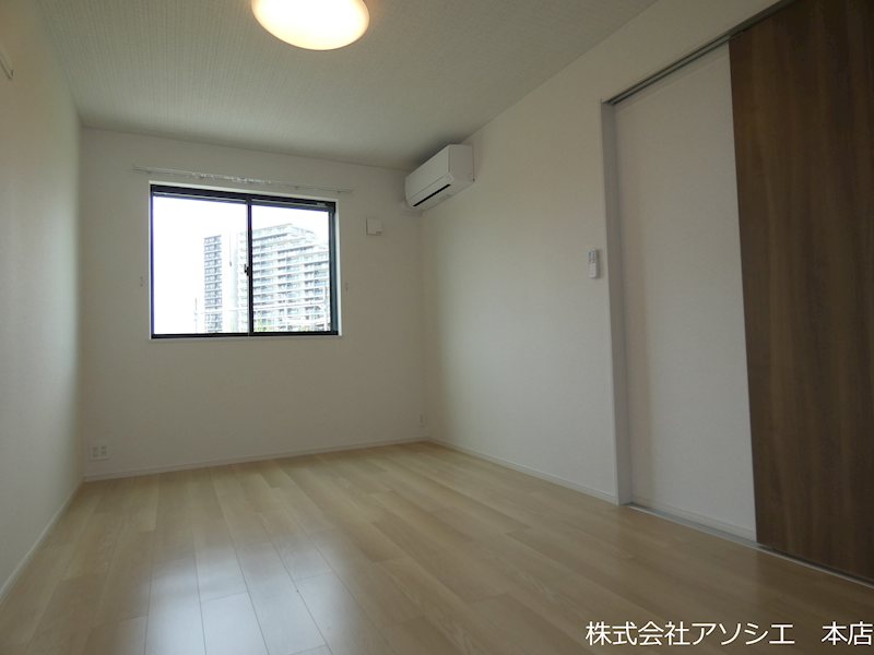 クイーンハウスⅡ　B棟 その他部屋・スペース