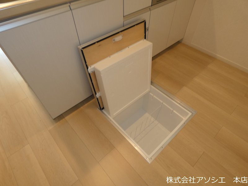 クイーンハウスⅡ　B棟 収納