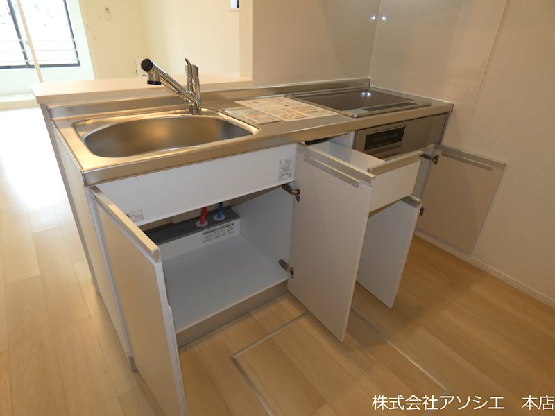 クイーンハウスⅡ　B棟 収納