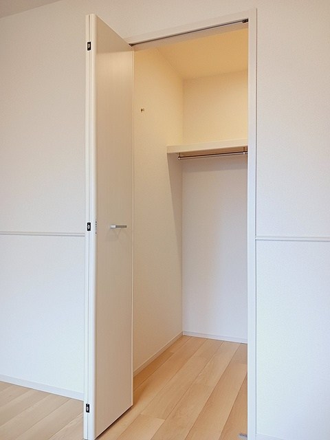 クイーンハウスⅡ　A棟 収納