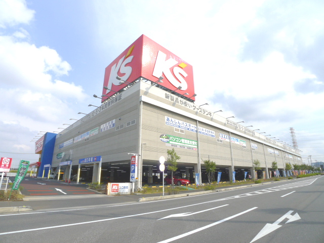 クイーンハウスⅡ　A棟 ショッピング施設