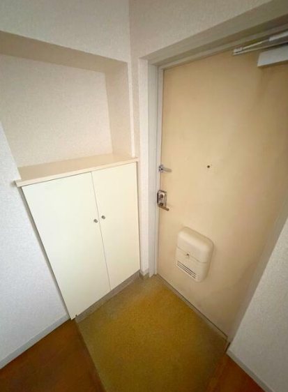 キャステール戸ヶ崎 玄関