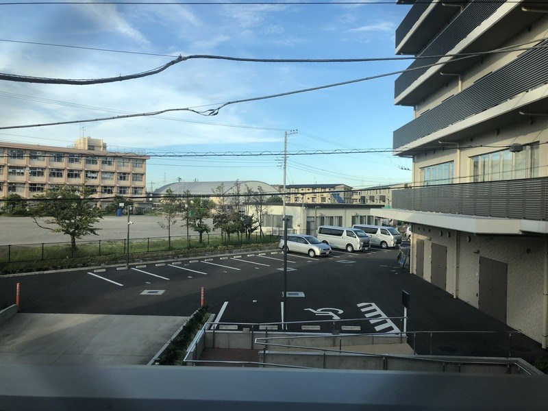 WED　COURT　Y 駐車場