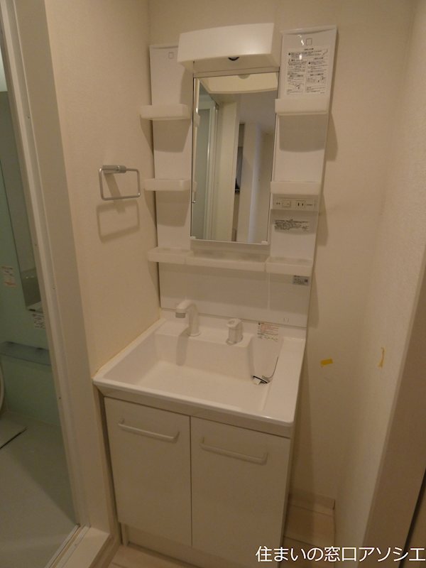 クリスタル草加 洗面所