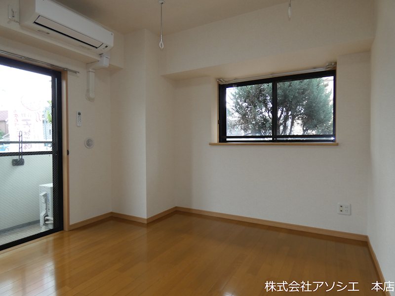 クリエール吉川 リビング