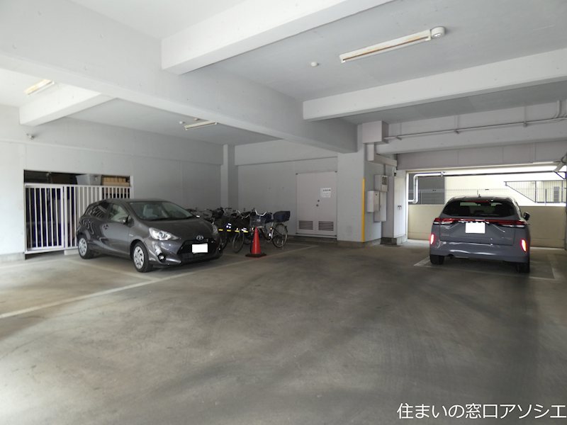 GSハイム 駐車場
