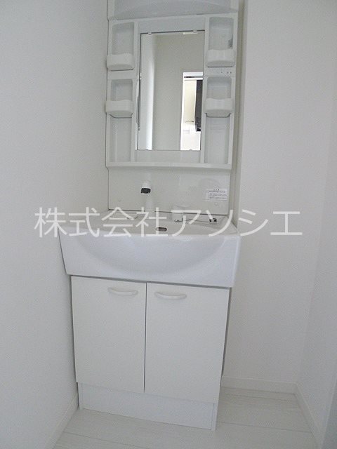ウエストハイム東越谷 洗面所