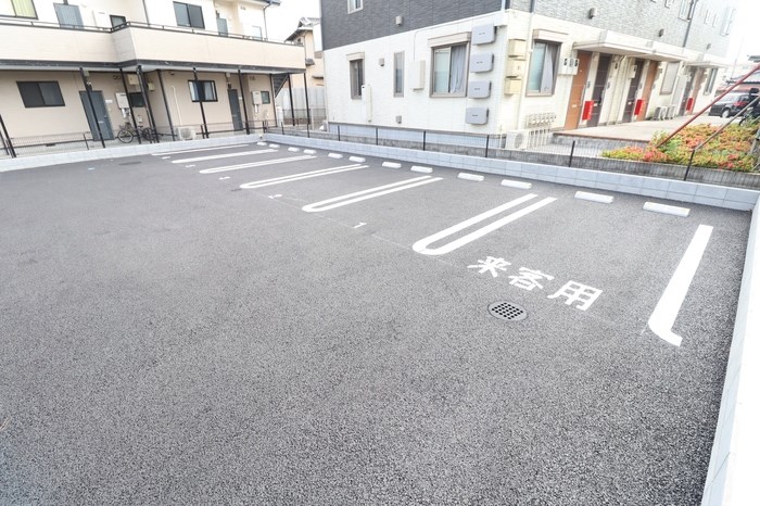 本根通 駐車場