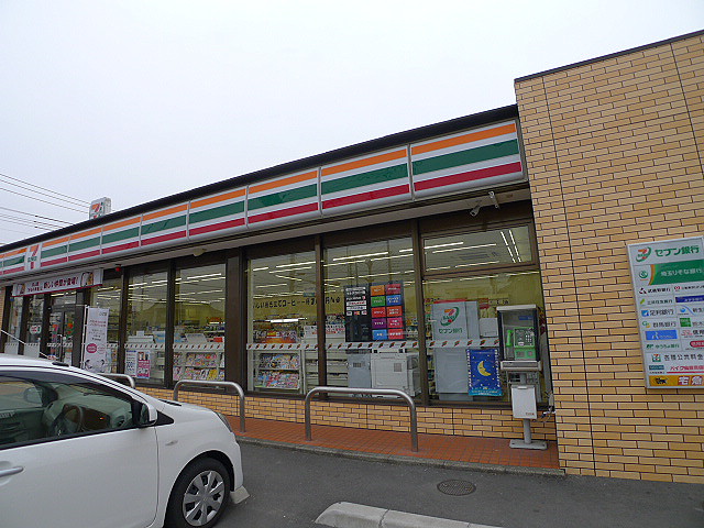 キャメル吉川スリジエ コンビニ