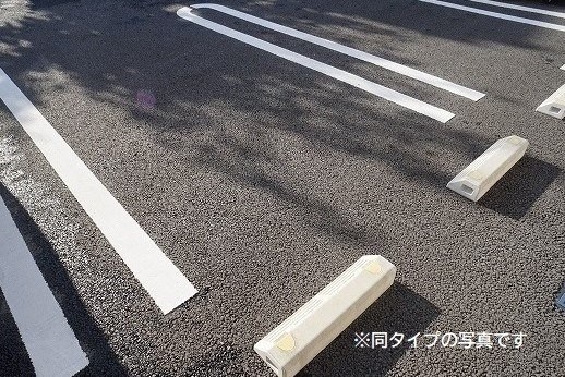 フォンド 駐車場