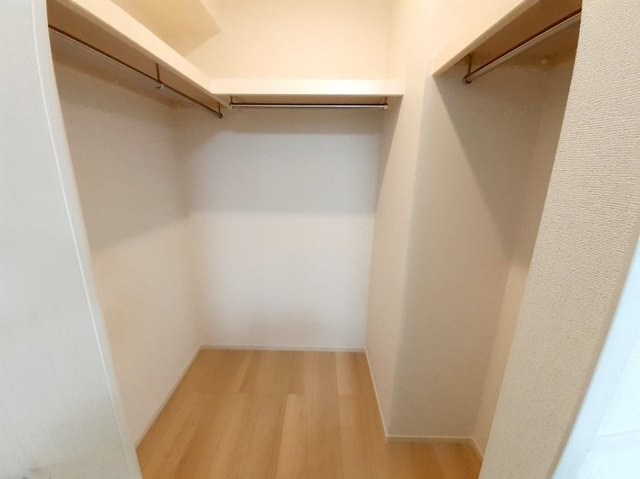 フォンド 収納