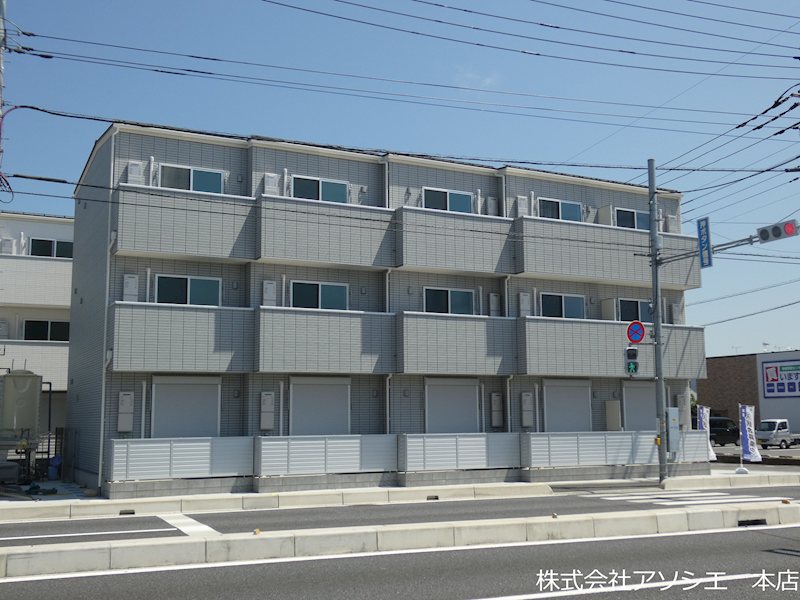 キャメル吉川スリジエ 外観
