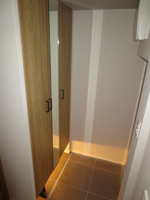 経堂セントラルマンション 玄関