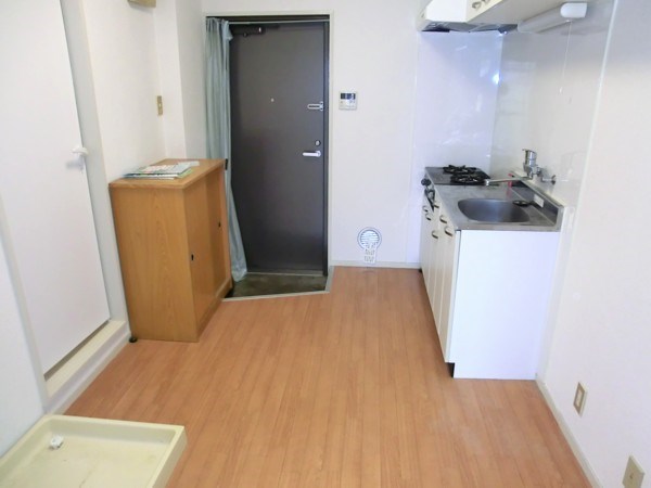 コーポまつば 玄関