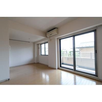 クラッサ成城 リビング