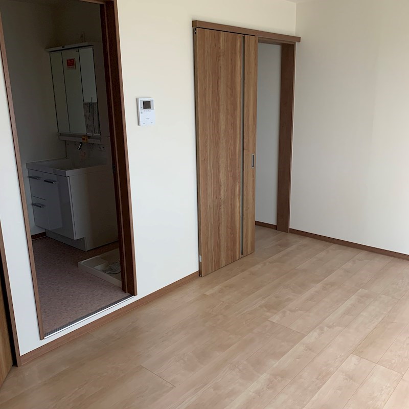 Ｍフローラ 玄関