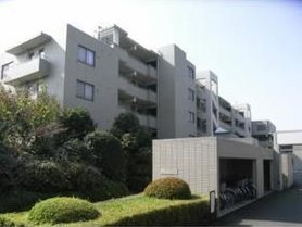 成城ストリームハイツ 玄関