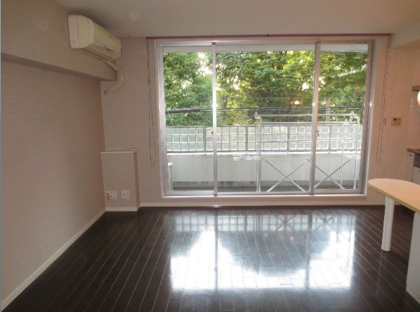 ビシーム千歳船橋(BESeEM)　 リビング