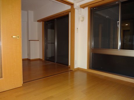 プレファシオ桜丘 玄関