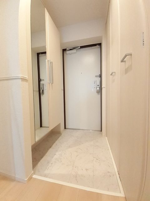 パークサイド十番山　経堂 玄関