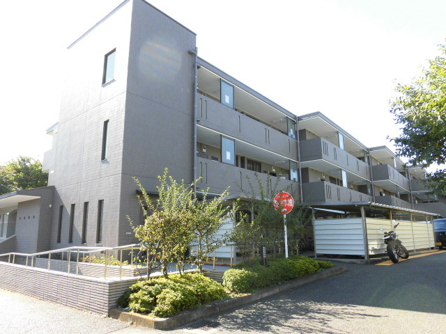 ガーデンハウス千歳船橋 204号室 外観