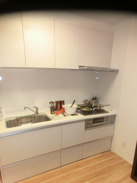 ガーデンハウス千歳船橋 リビング