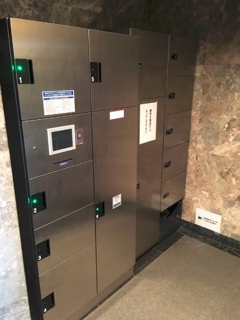 プレイス・アイズ その他10