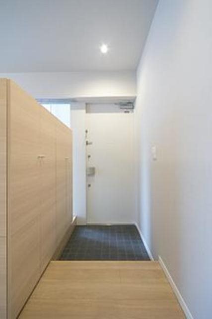 ガーデニエール砧ＷＥＳＴ 玄関