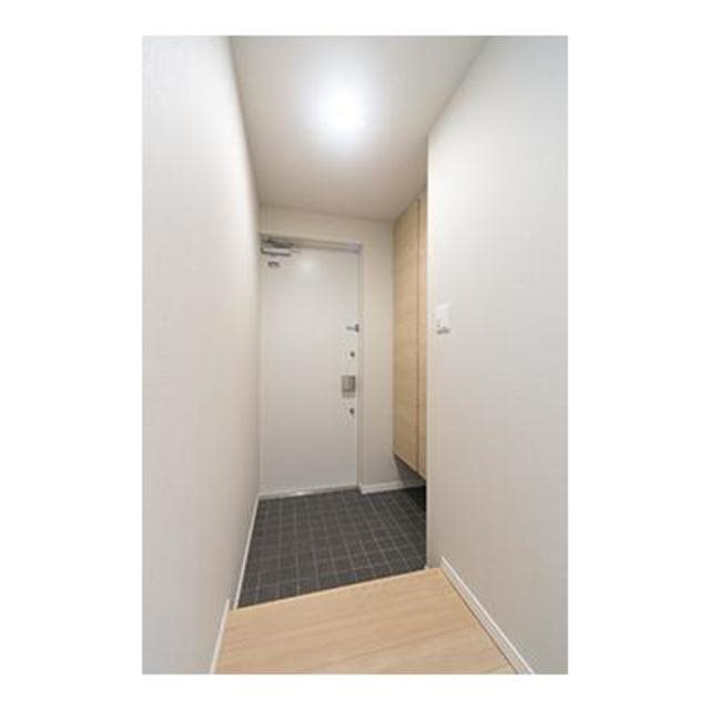 ガーデニエール砧ＷＥＳＴ 玄関