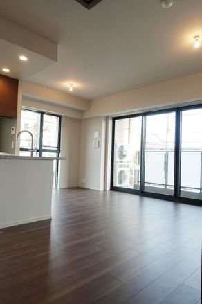 ライトテラス世田谷区砧 玄関