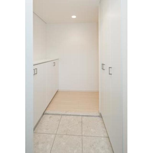 ガーデニエール砧レジデンス 玄関