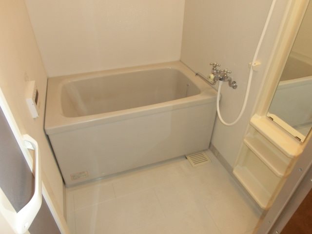 ハイエスト桜丘 玄関