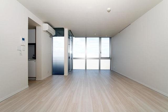 ガーデニエール砧ＷＥＳＴ リビング