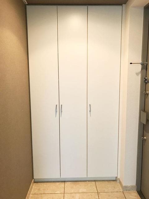 ガーデニエール砧レジデンス 玄関