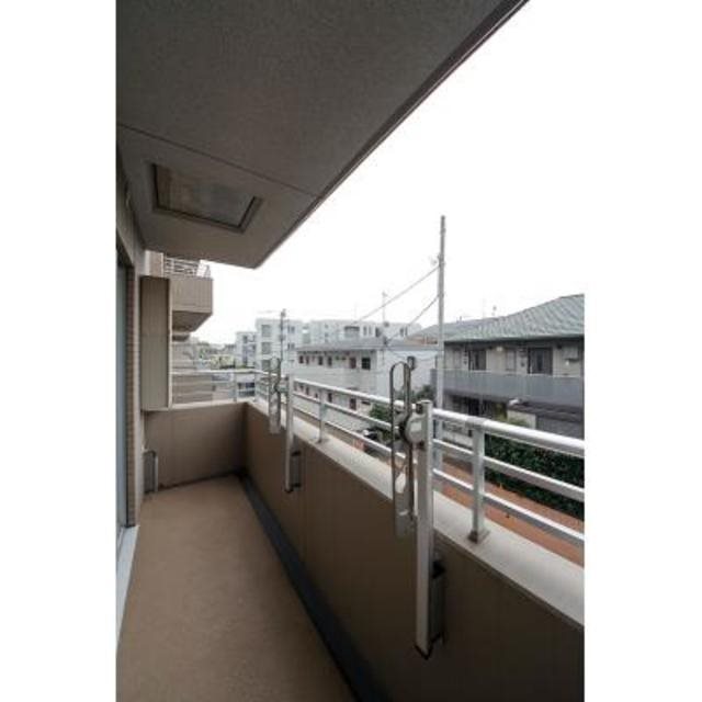ピュアステージ千歳船橋 ベランダ