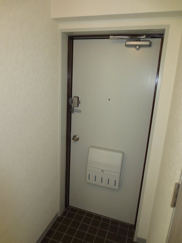 シティハイツ砧 玄関