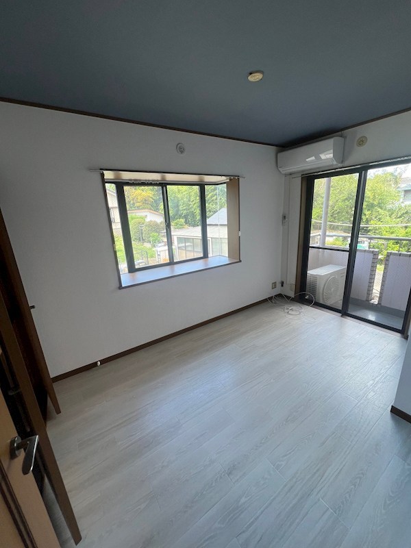 エスト大蔵 玄関