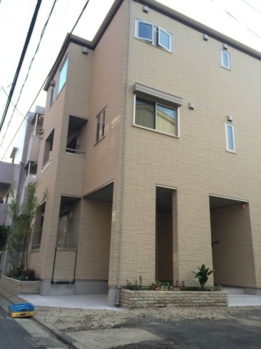 ドミール北沢 101号室 外観