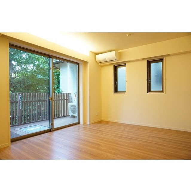 セレッソ　ガーデン リビング