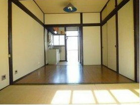 ヴィラ千歳 玄関