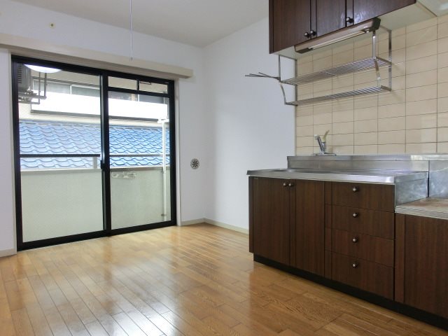 ラフォーレ桜丘 玄関