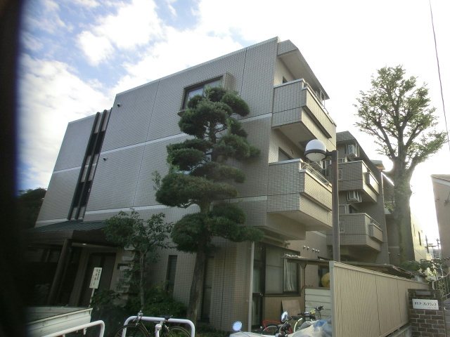 レジデンスエルム 202号室 外観