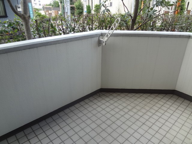 ヴァンヴェール桜丘 ベランダ