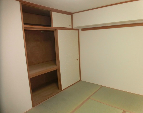 桜丘フラット 収納