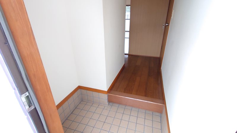 岩下アパート  玄関