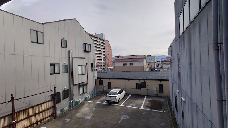 中央三丁目戸建て 駐車場