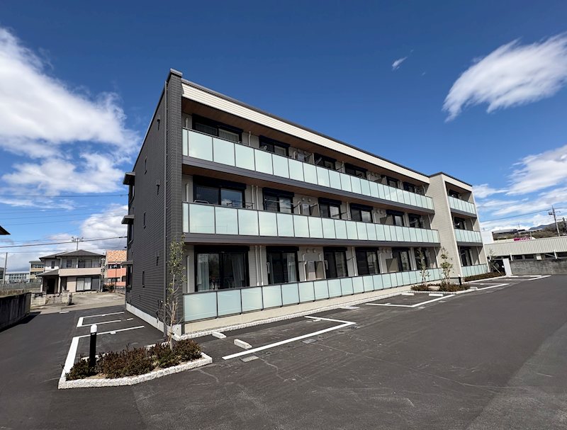 山梨県韮崎市若宮３丁目 外観