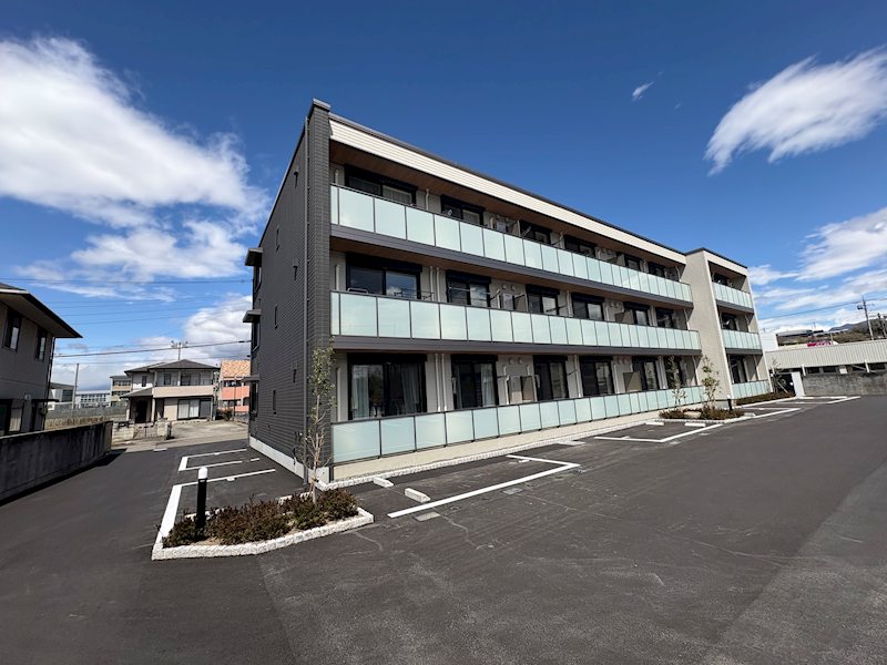 山梨県韮崎市若宮３丁目 外観