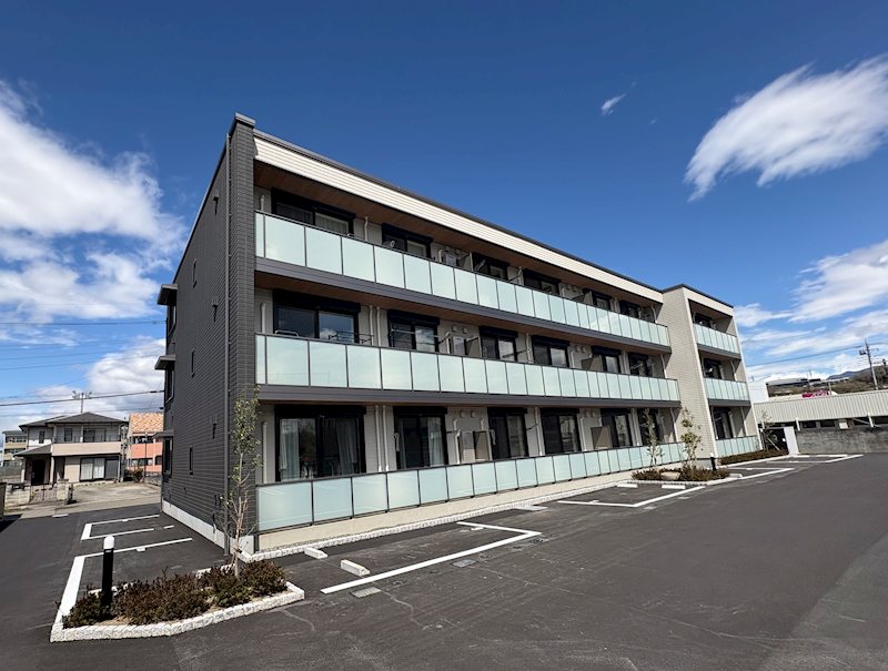 山梨県韮崎市若宮３丁目 外観
